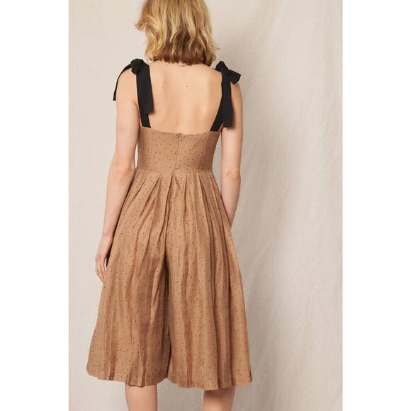 En Crème Polka Dot Shoulder Tie Pleated Wide Leg Jumpsuit: Light Brown / M - Picture 3 of 16